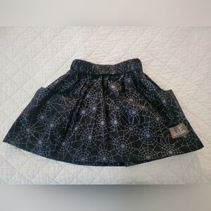 Halloween spiderwebs 🕸 girls skirt with pockets size 8